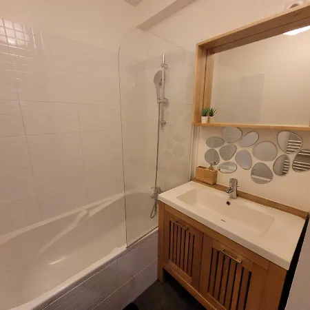 Superbe Appartement Avec Vue Sur Lac De St-Pee Saint-Pée-sur-Nivelle